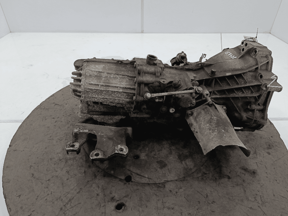 КПП механическая (МКПП) к Audi A6 C6/4F (04-08)