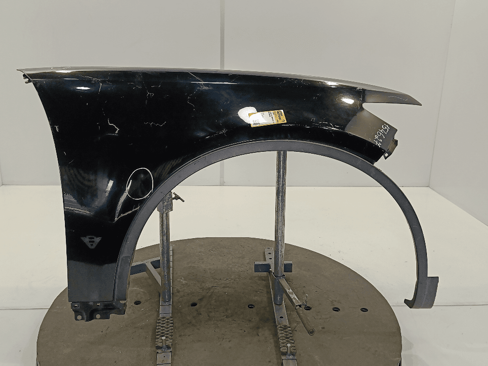 Крыло переднее правое к Infiniti FX 1 (02-08)