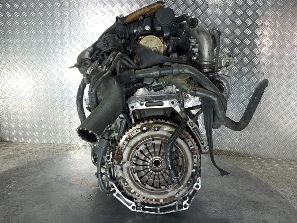 Двигатель к Nissan  Note E11 (05-09)