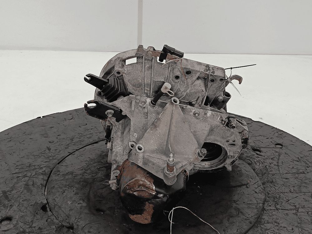 КПП механическая (МКПП) к Renault Clio 2 Рестайлинг (01-03)