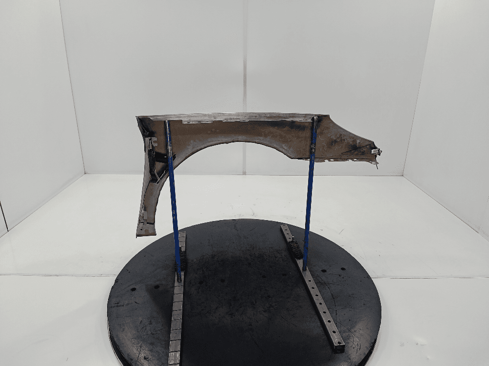 Крыло переднее левое к Peugeot 407 (04-11)