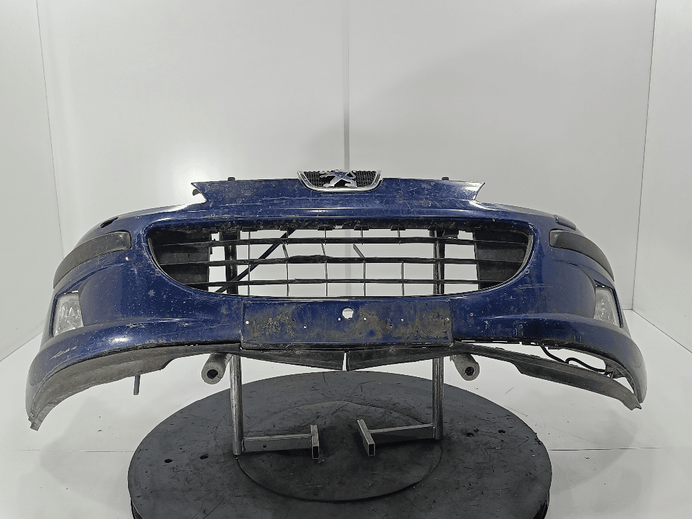 Бампер передний к Peugeot 407 (04-11)