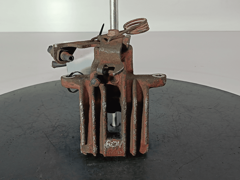 Суппорт задний левый к Volkswagen Passat B5 (96-00)