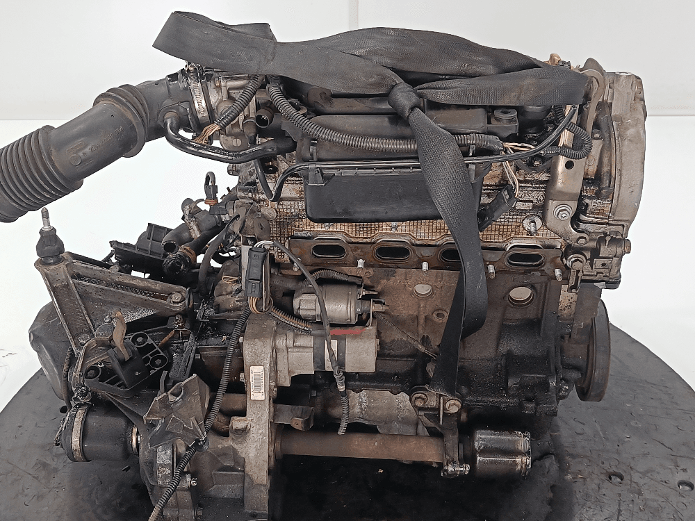 Двигатель к Renault Scenic 2 (03-06)
