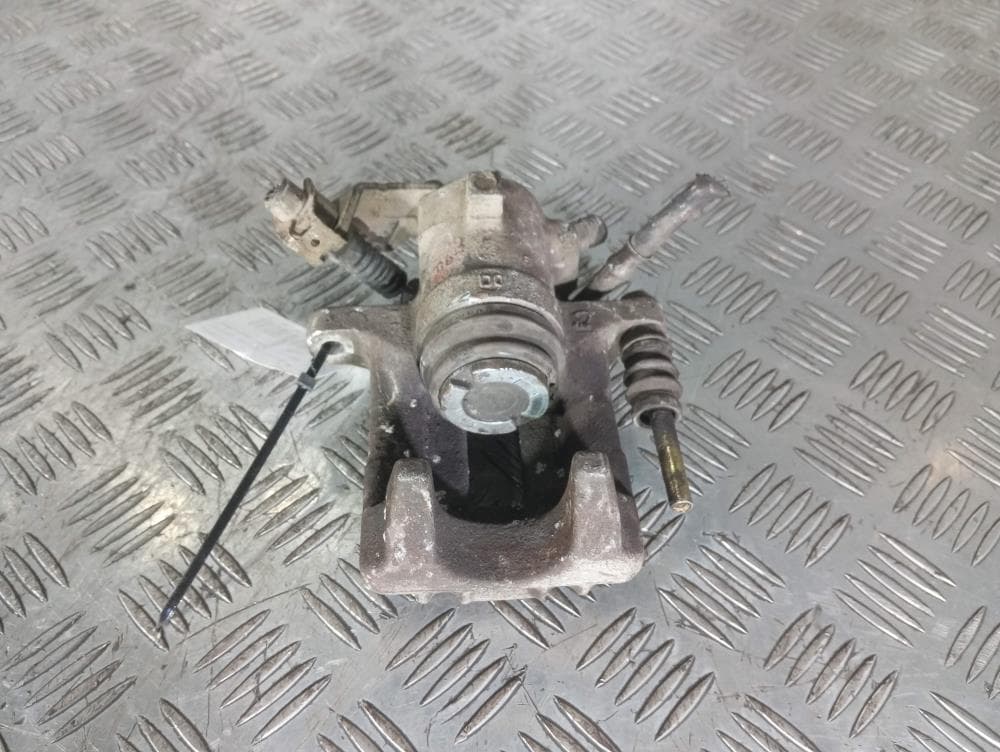 Суппорт задний левый к Volkswagen Golf 4 (97-06)