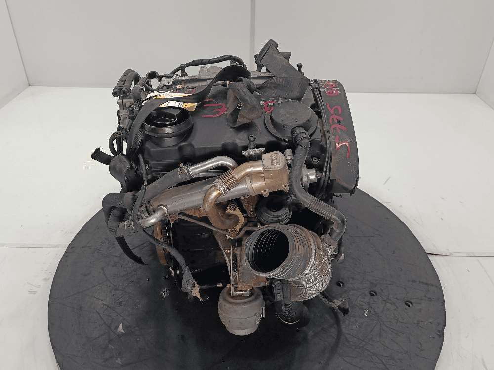 Двигатель к Audi A4 B7 (04-09)