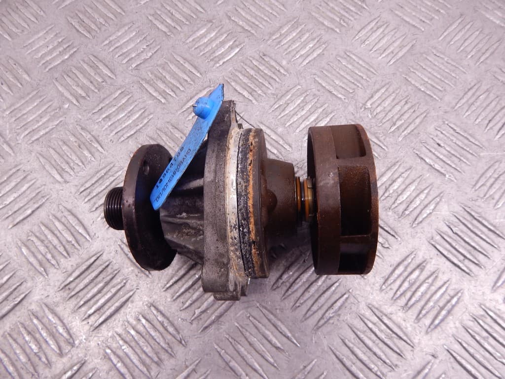 Помпа к BMW 5 E39 (95-00)