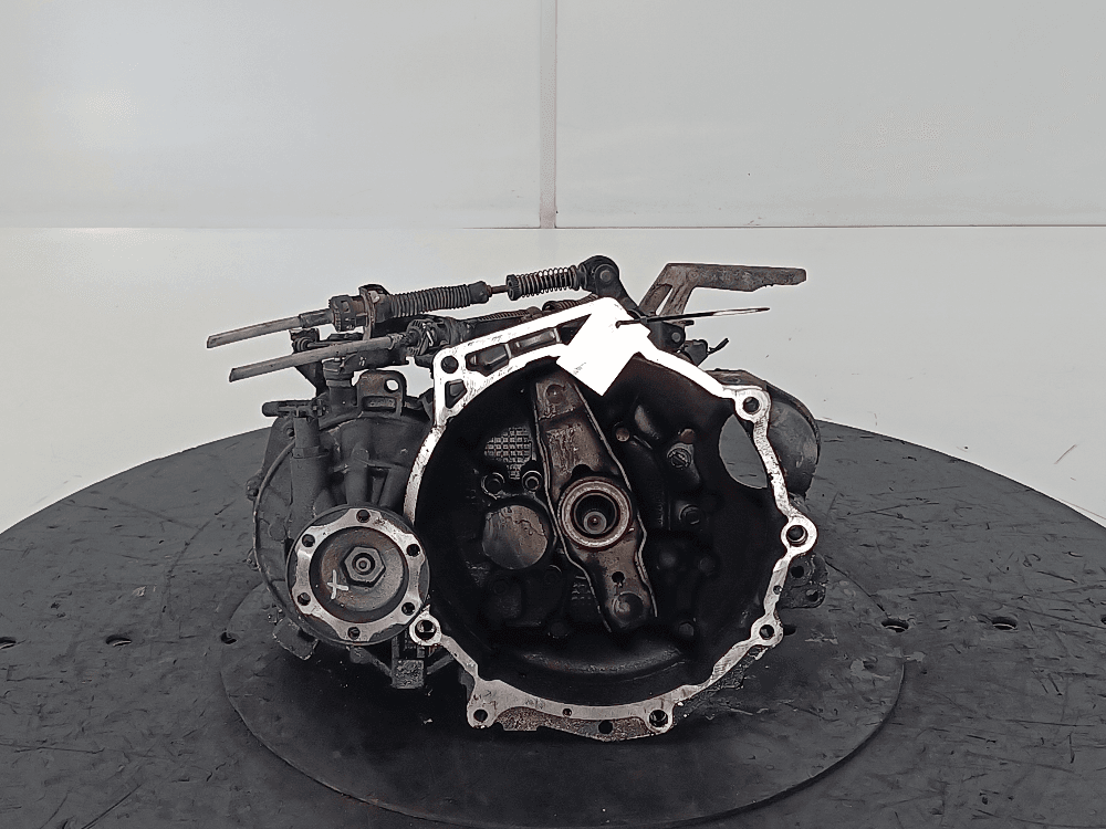 КПП механическая (МКПП) к Volkswagen Polo 4 (01-05)