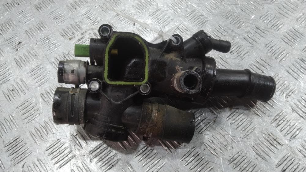 Корпус термостата к Citroen C4 1 (04-08)