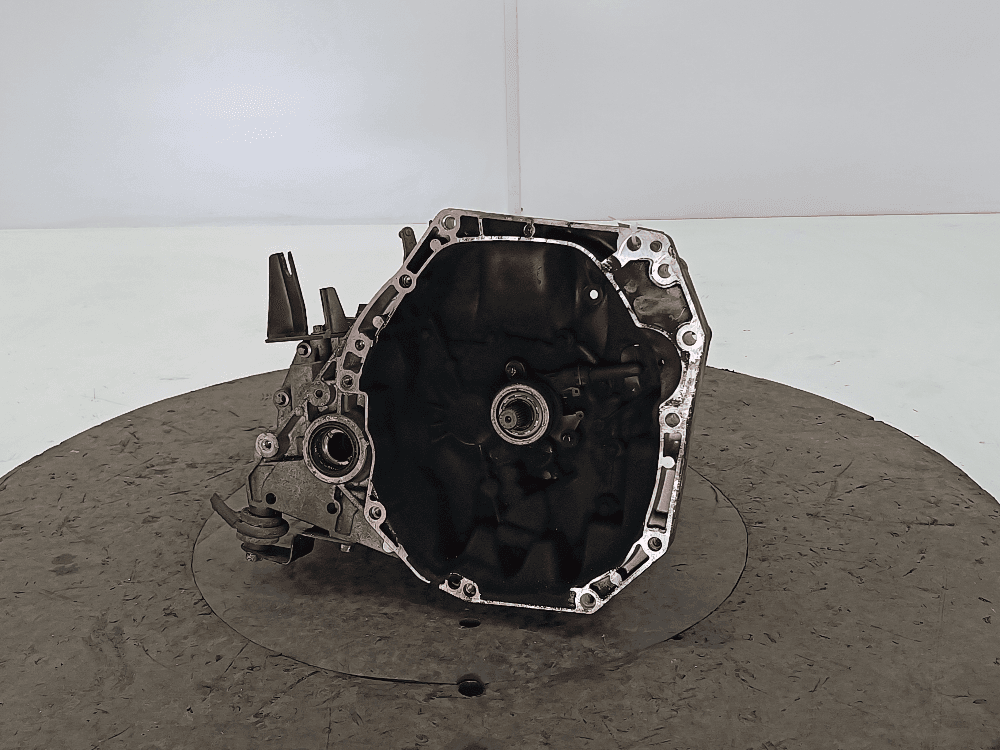 КПП механическая (МКПП) к Nissan  Note E11 (05-09)