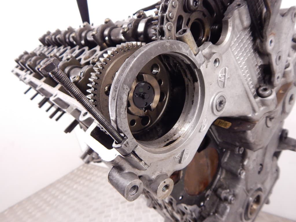 Двигатель к BMW 6 E63/E64 (03-07)
