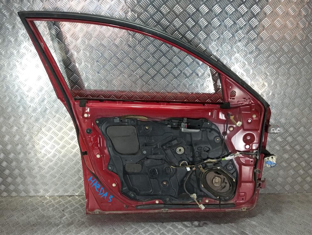 Дверь передняя левая к Mazda 3 BK (03-06)