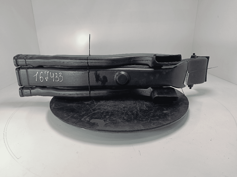 Воздуховод к Volkswagen Touareg 3 (18-24)