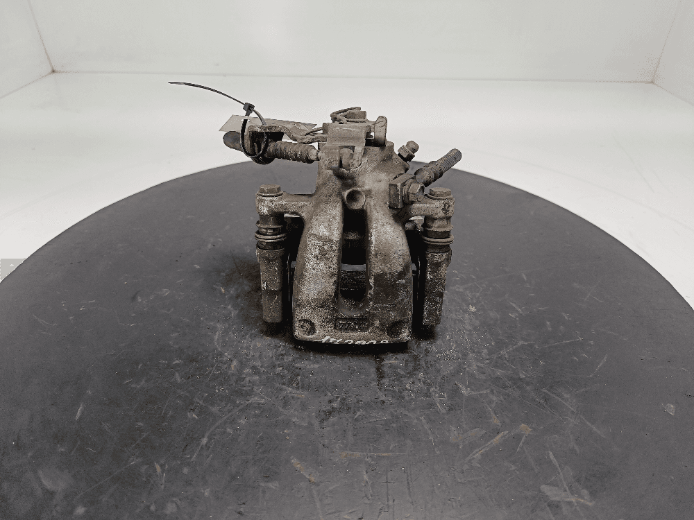 Суппорт задний правый к Opel Zafira B (05-10)