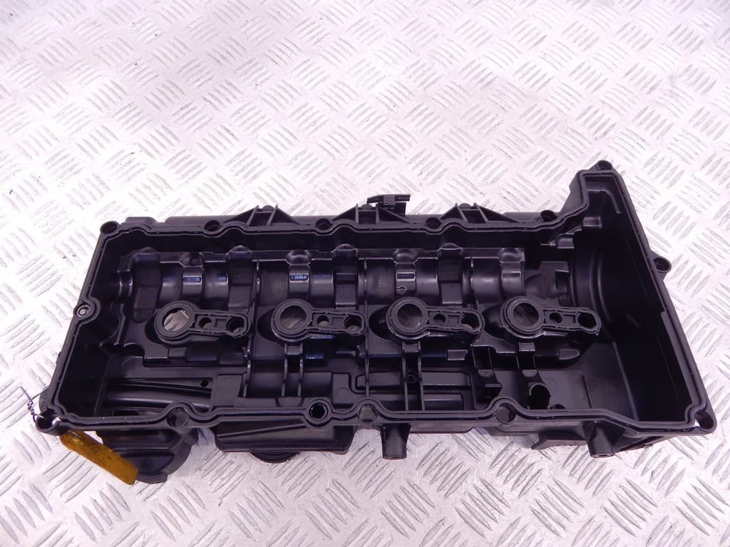 Клапанная крышка к BMW 5 F10/F11/F07 (09-13)