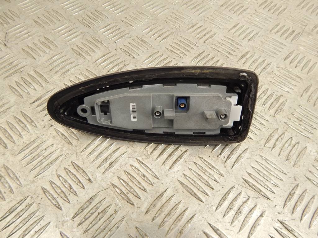 Антенна к BMW 7 F01/F02 (08-12)