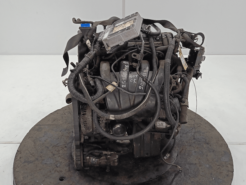 Двигатель к Peugeot 406 (95-99)