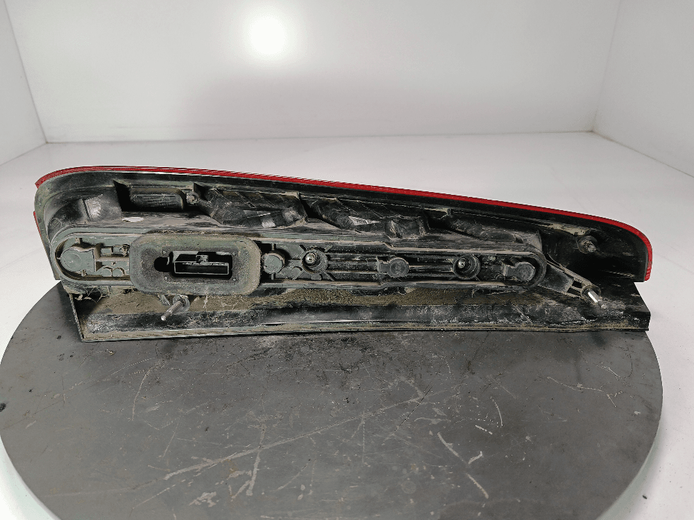 Фонарь задний правый к Ford C-Max 1 (03-07)
