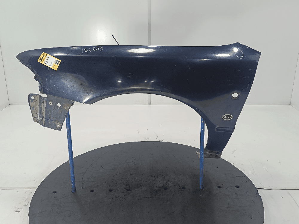 Крыло переднее левое к Audi A4 B5 (94-99)