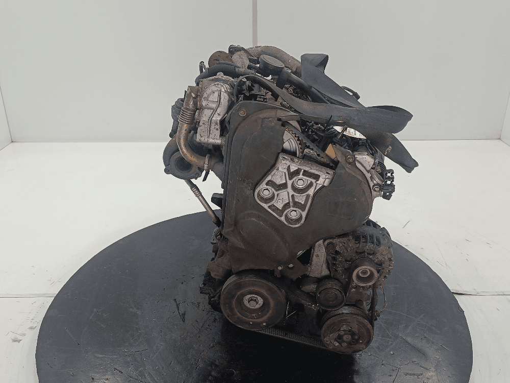 Двигатель к Renault Scenic 2 (03-06)
