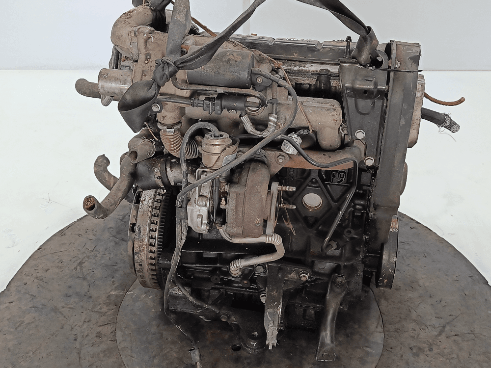 Двигатель к Renault Megane 2 (02-06)