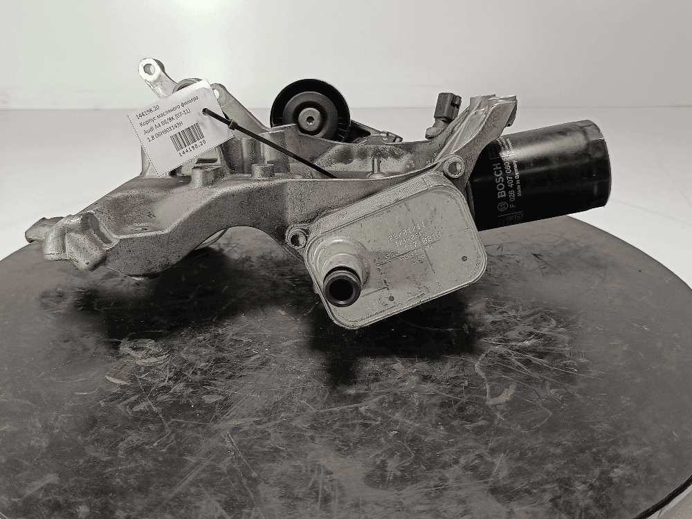 Корпус масляного фильтра к Audi A4 B8/8K (07-11)