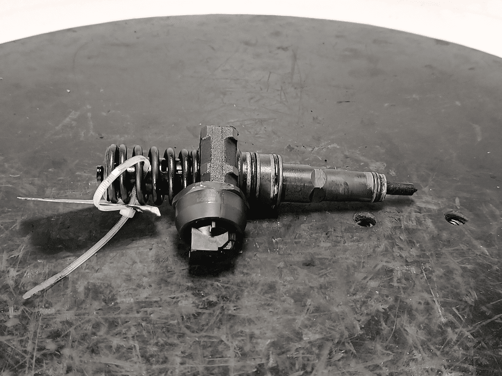 Форсунка к Volkswagen Golf 5 (03-09)