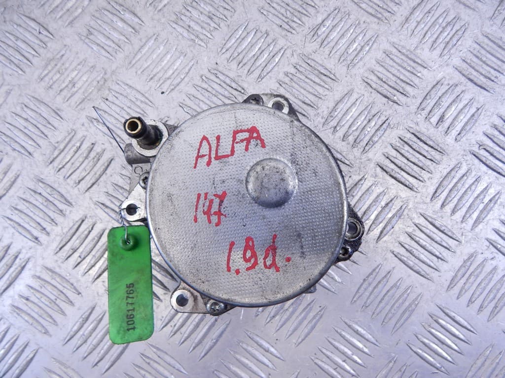 Насос вакуумный к Alfa Romeo 147 (00-04)