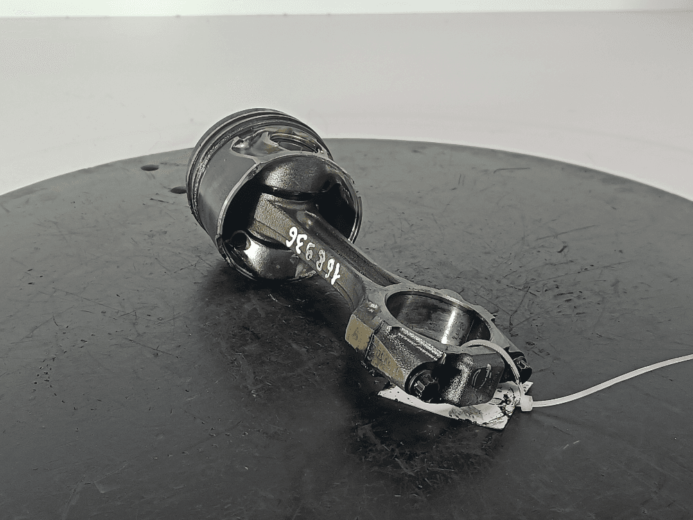 Поршень к Hyundai Santa Fe CM (06-10)