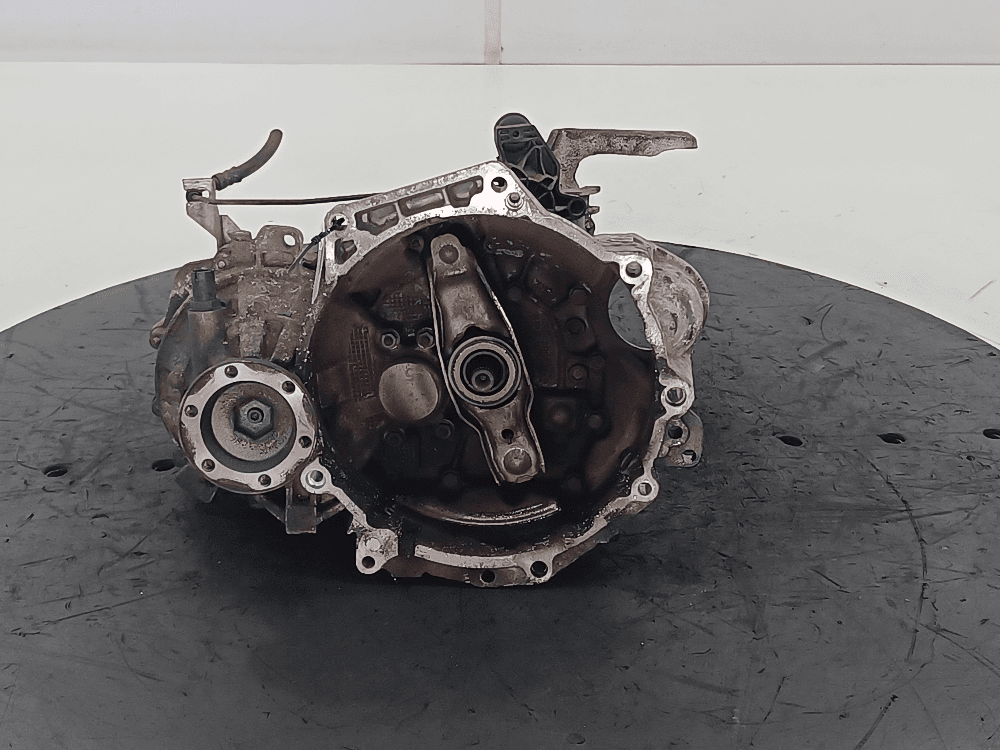 КПП механическая (МКПП) к Volkswagen Polo 4 Рестайлинг (05-09)