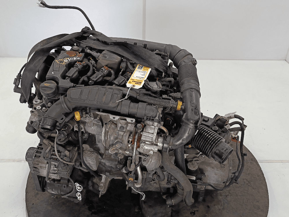 Двигатель к Peugeot 308 2 (13-17)