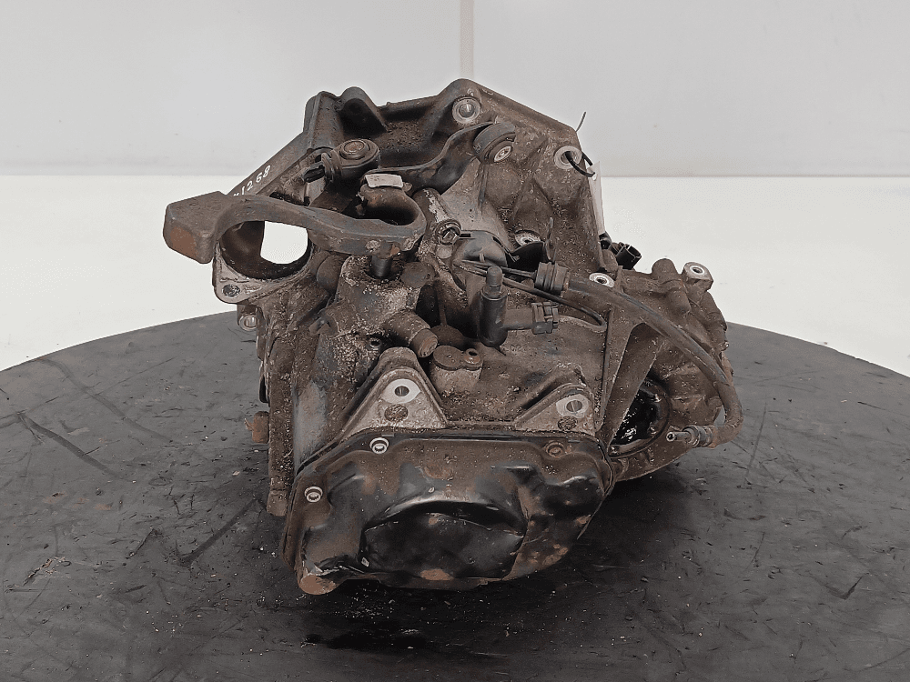 КПП механическая (МКПП) к Volkswagen Polo 4 (01-05)