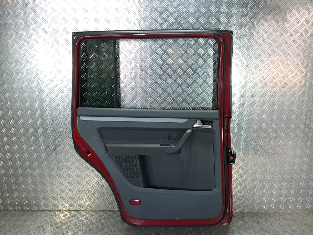 Дверь задняя левая к Volkswagen Touran 2 (10-15)