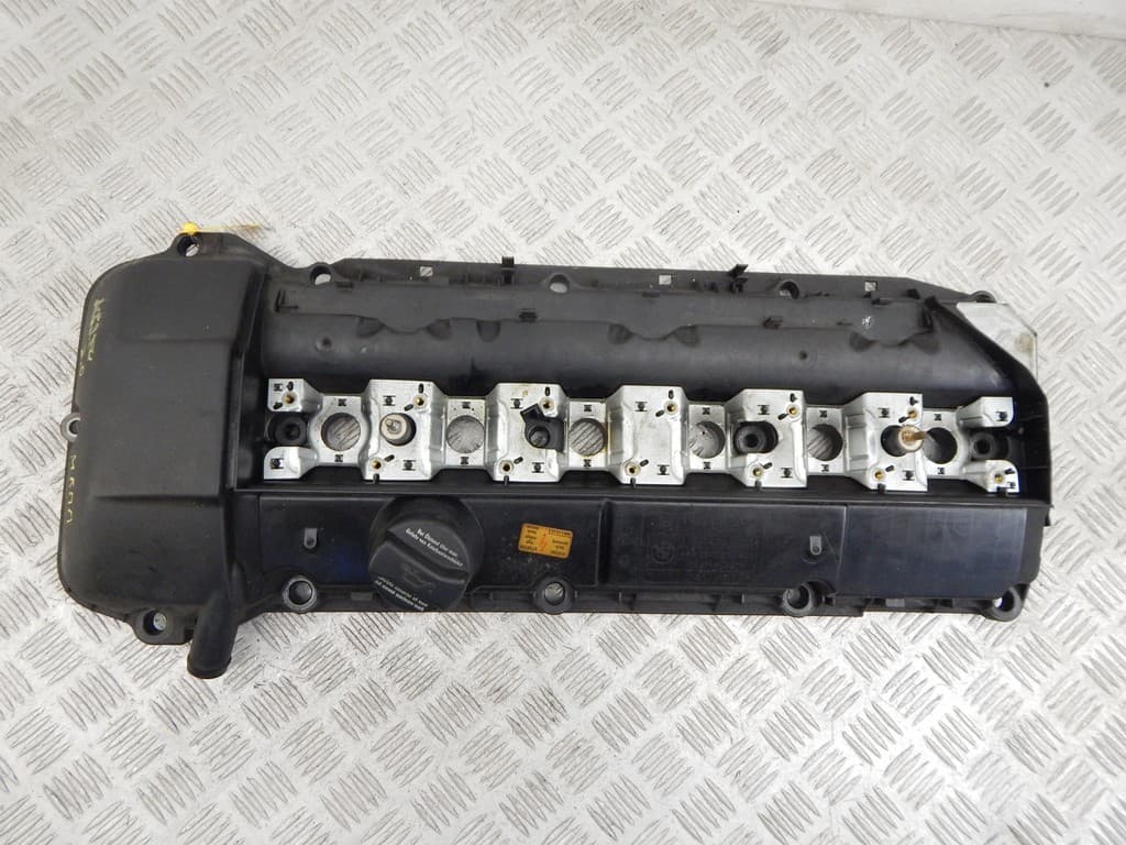Клапанная крышка к BMW 5 E39 (95-00)