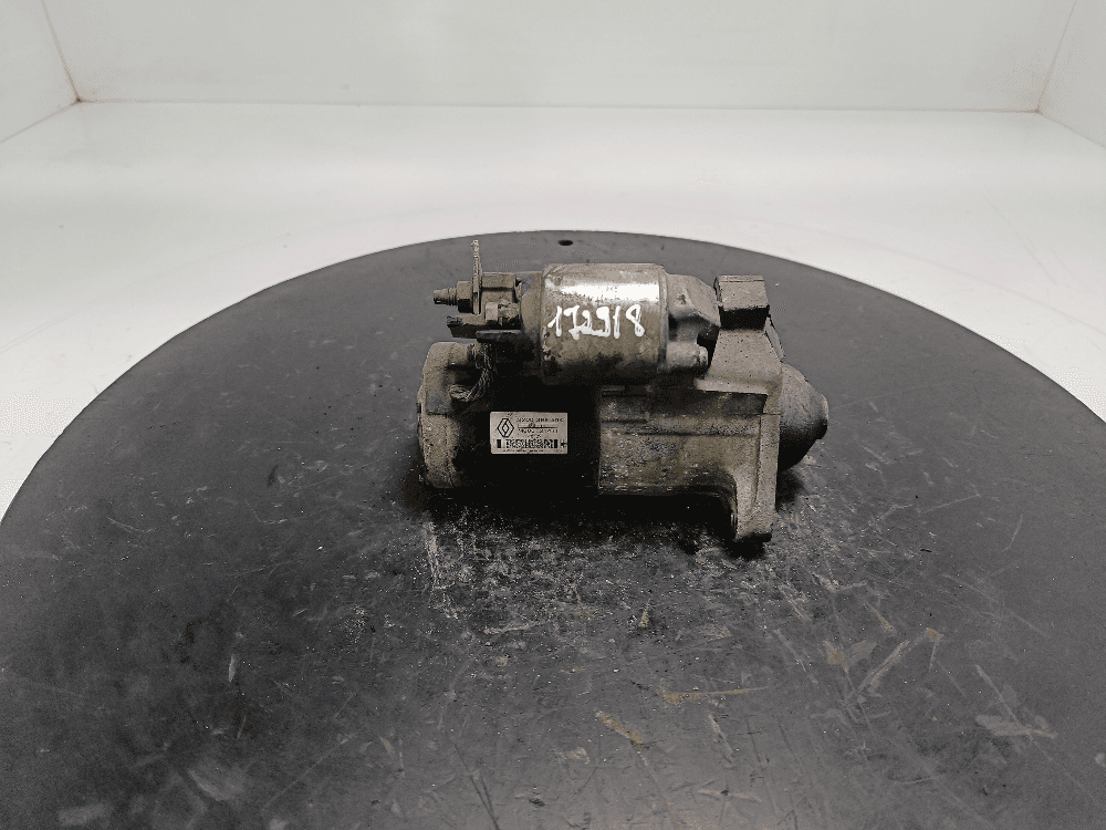 Стартер к Renault Scenic 2 (03-06)