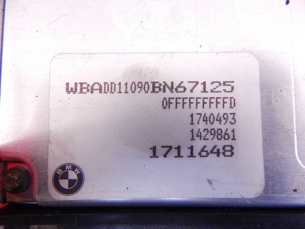 Блок управления двигателем к BMW 5 E39 (95-00)