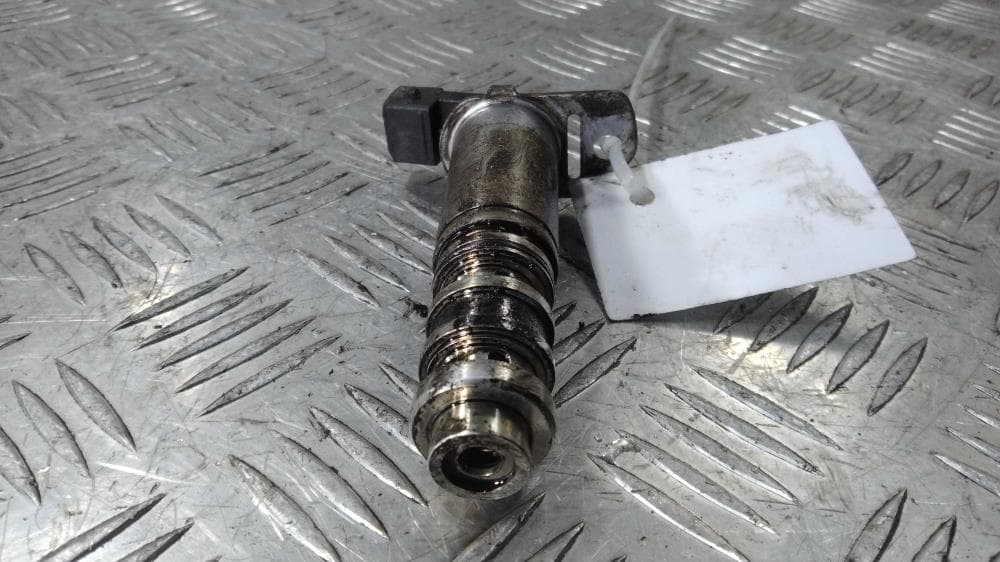 Клапан фазорегулятора к BMW 3 E90/E91/E92/E93 (05-10)