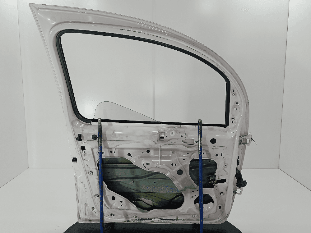 Дверь передняя левая к Renault Kangoo 2 (07-13)