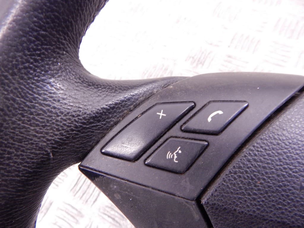 Руль к BMW 5 E60/E61 (02-07)