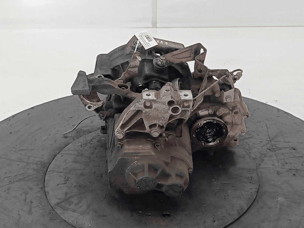 КПП механическая (МКПП) к Volkswagen Golf 5 (03-09)