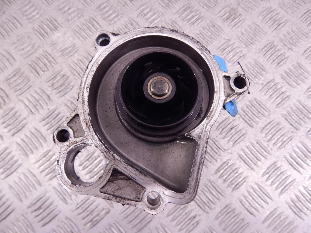 Помпа к BMW 5 E39 Рестайлинг (00-04)
