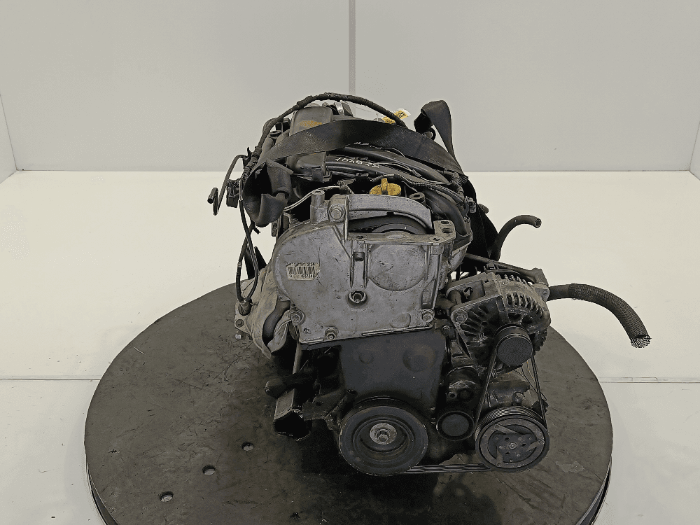 Двигатель к Renault Megane 2 (02-06)