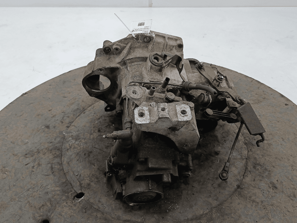 КПП механическая (МКПП) к Volkswagen Golf 4 (97-06)