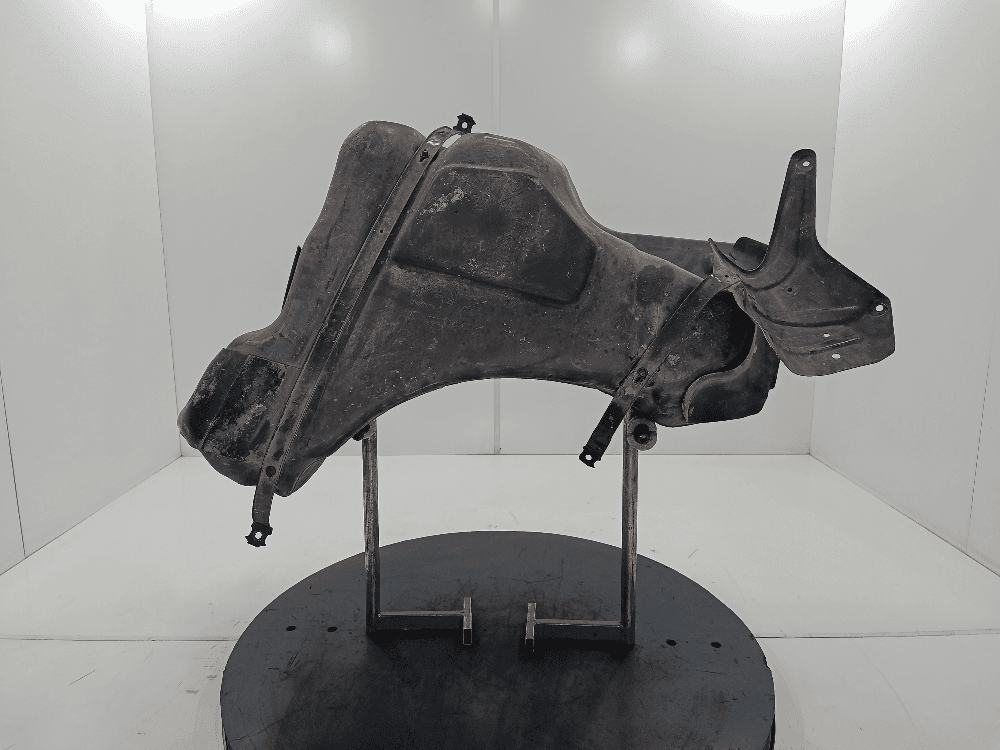 Бак топливный к Audi 80 B4 (91-96)