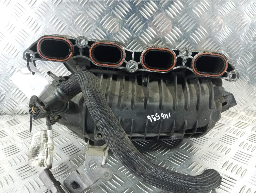 Коллектор впускной к Peugeot 308 1 (07-11)