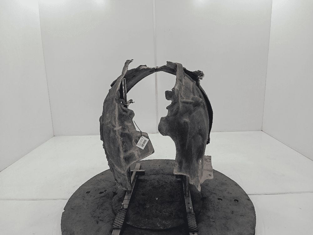 Защита арок передняя правая (подкрылок) к Volkswagen Touareg 3 (18-24)