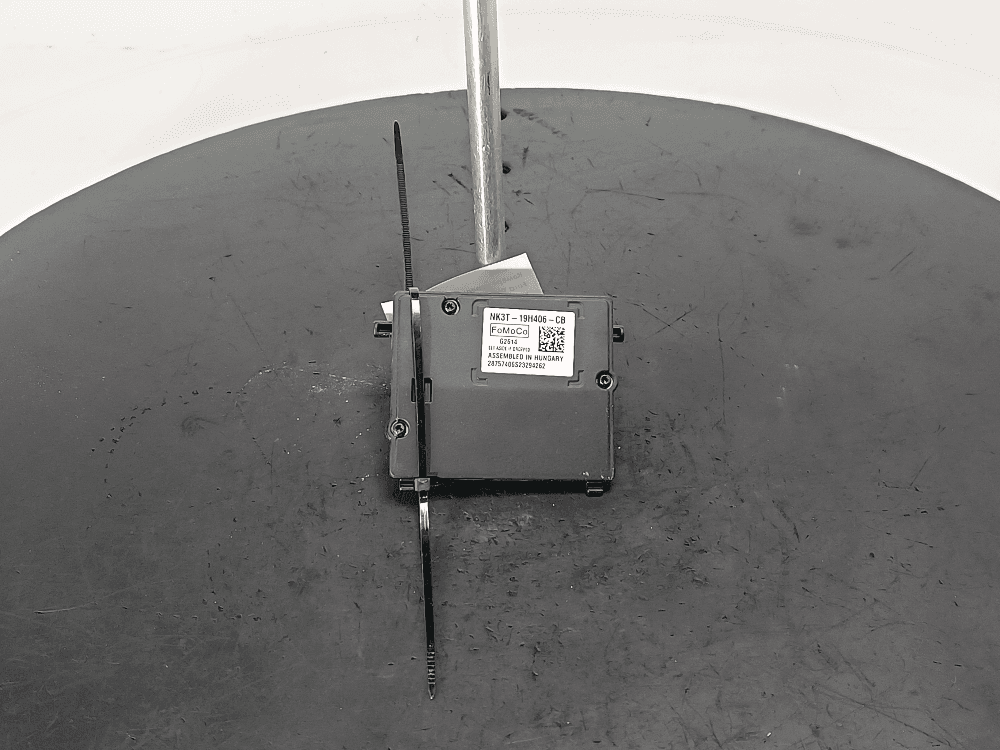 Камера переднего вида к Ford Transit 4 (13-24)