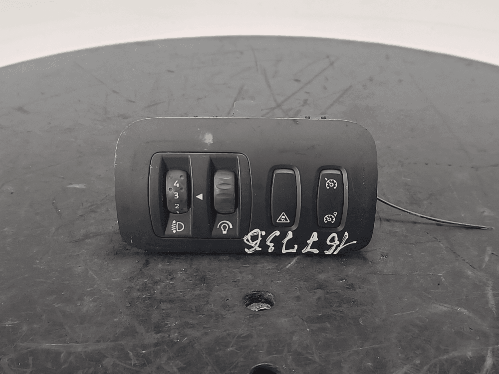 Переключатель света к Renault Megane 2 (02-06)