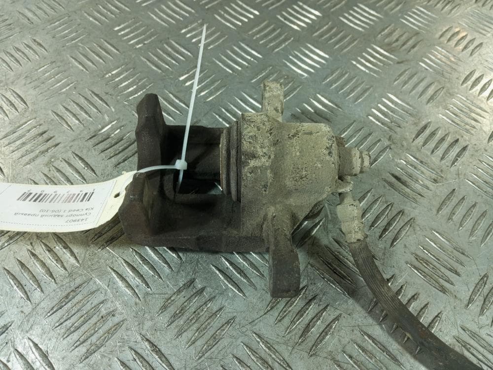 Суппорт задний правый к Kia Ceed 1 (06-10)