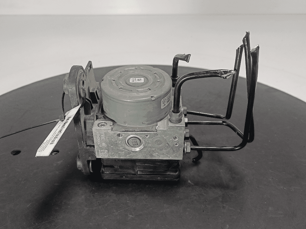 Блок ABS к Volkswagen Passat B8 (14-19)